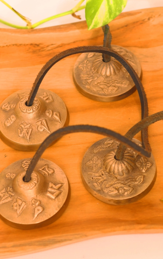 Crótalos o tingsha tibetanos